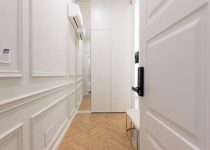 La Clè De La Maison