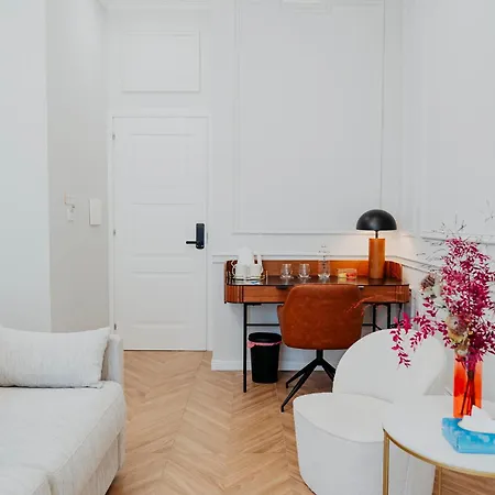 Pensión La Cle De La Maison *